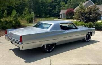 Cadillac-deville-1969-silver-8