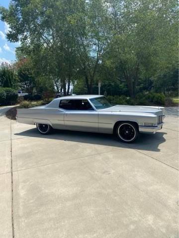 Cadillac-deville-1969-silver-9