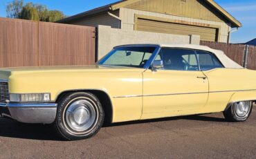 Cadillac-deville-1969-yellow-13