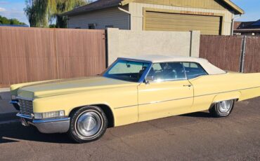 Cadillac-deville-1969-yellow-14