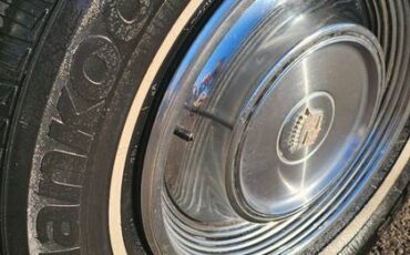 Cadillac-deville-1969-yellow-3