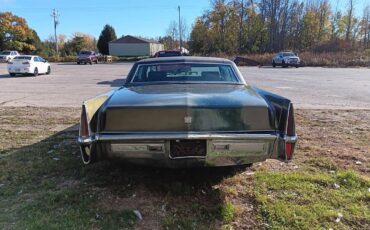 Cadillac-deville-1970-green-4