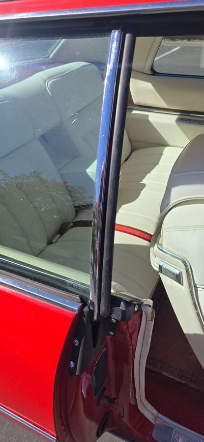 Cadillac-deville-1973-red-17