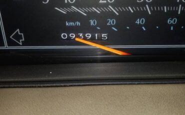 Cadillac-deville-1985-3