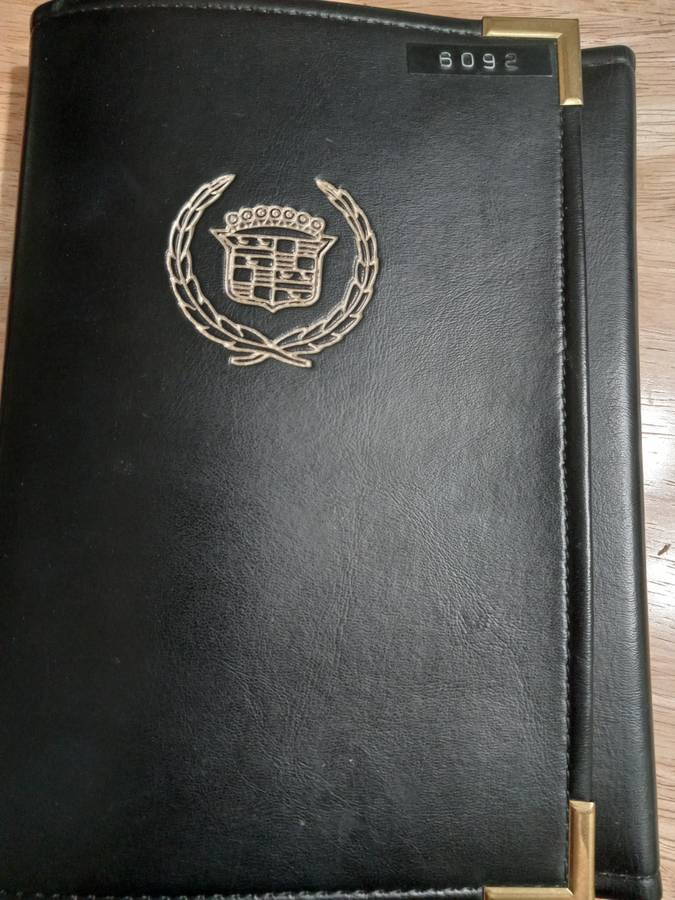 Cadillac-deville-1985-5