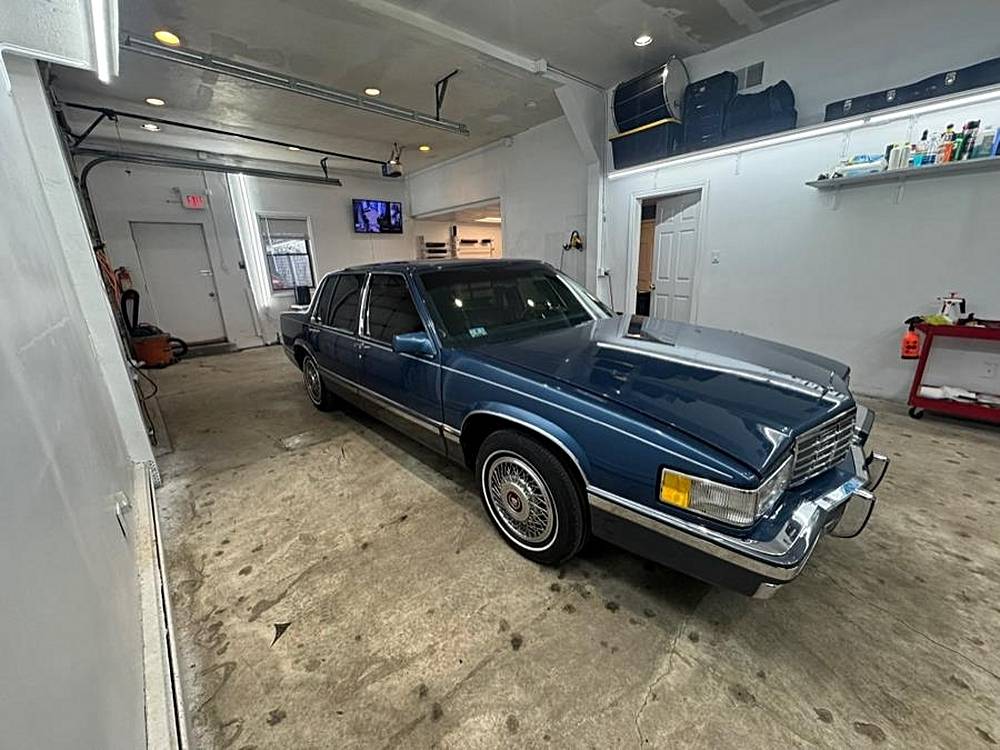Cadillac-deville-1991-blue-13
