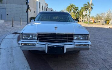 Cadillac-deville-1993