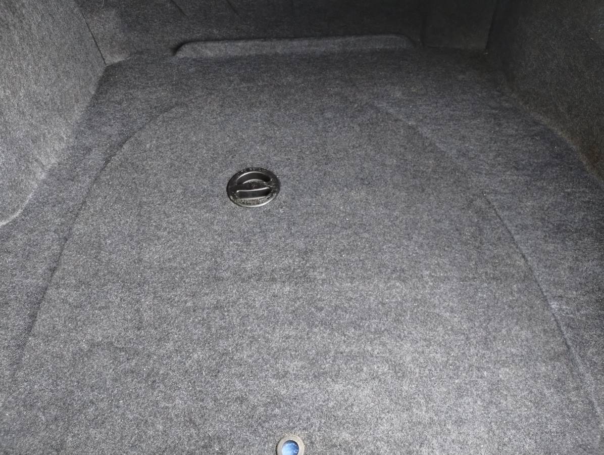 Cadillac-deville-1996-brown-10