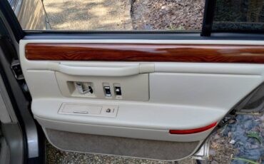 Cadillac-deville-1996-brown-13