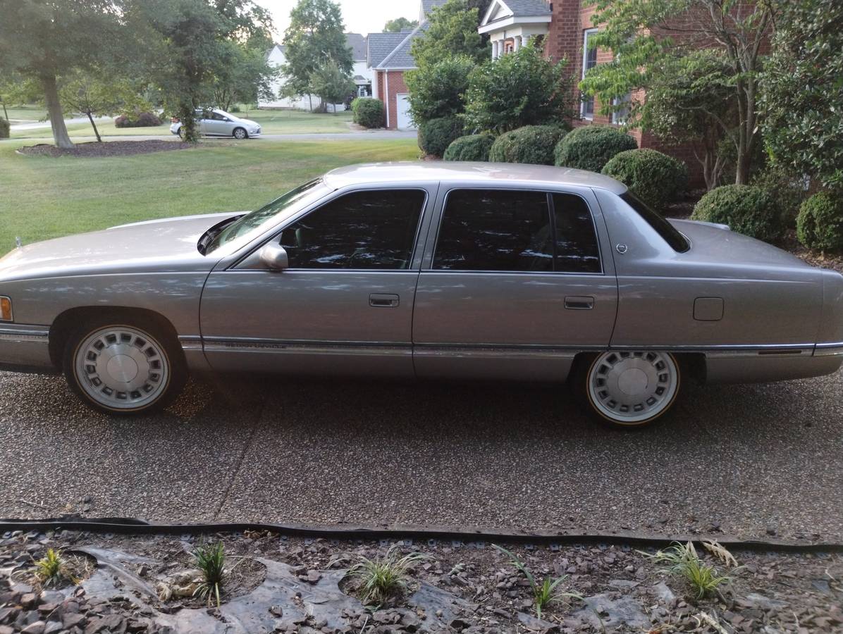 Cadillac-deville-1996-brown-6