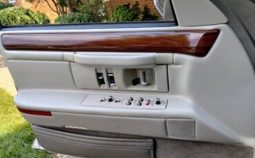 Cadillac-deville-1996-brown-7