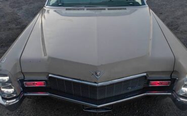 Cadillac-deville-convertible-1968-custom-16
