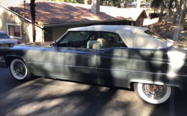 Cadillac-deville-convertible-1969-grey-9