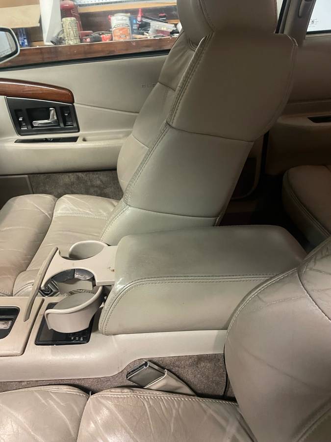 Cadillac-el-dorado-1995-white-10