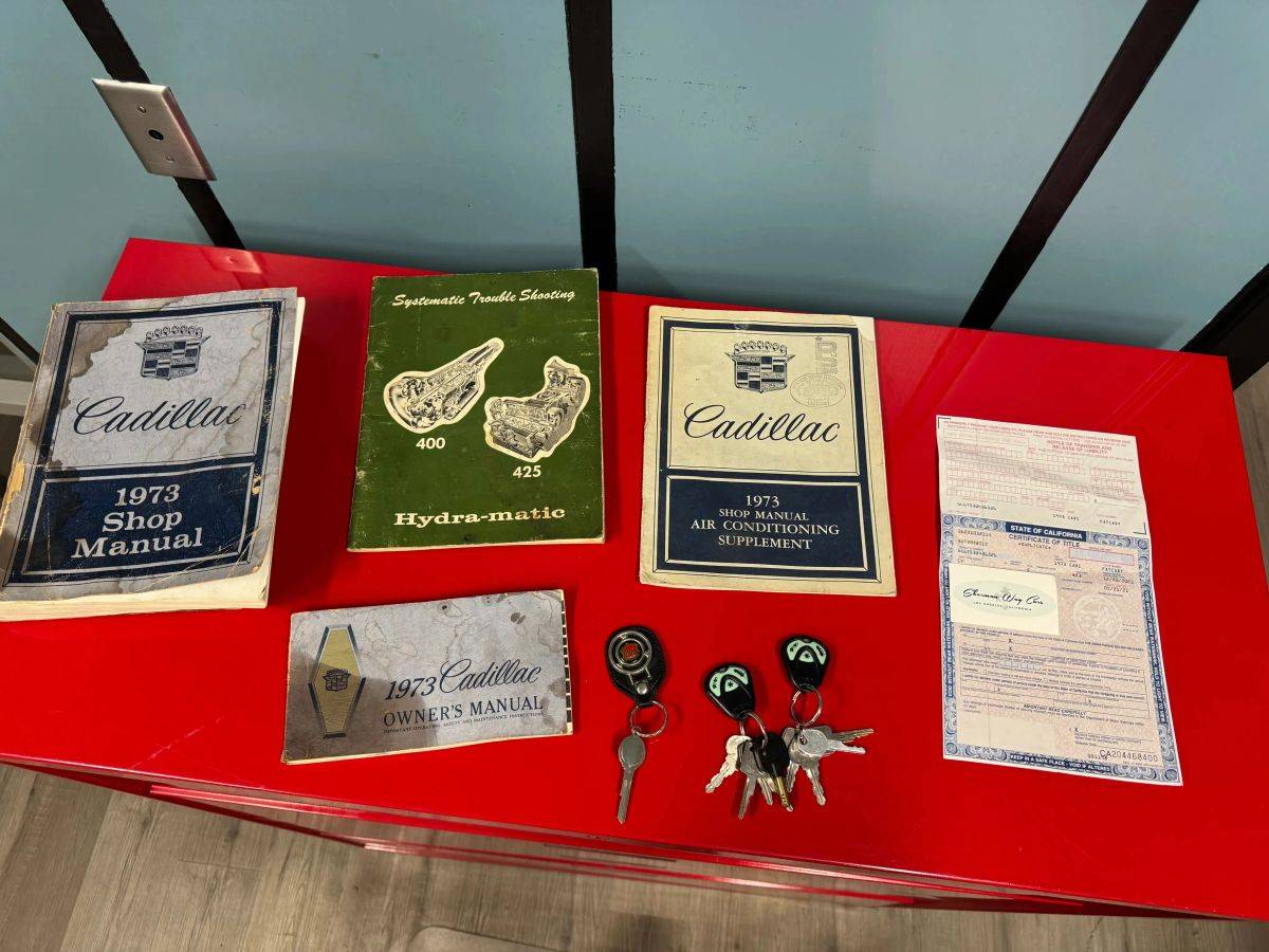 Cadillac-eldorado-1973-white-14