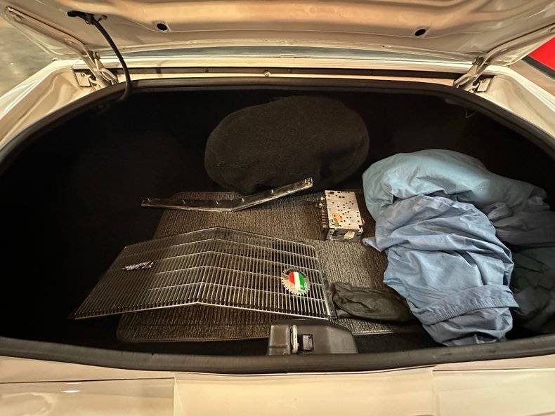 Cadillac-eldorado-1985-white-14