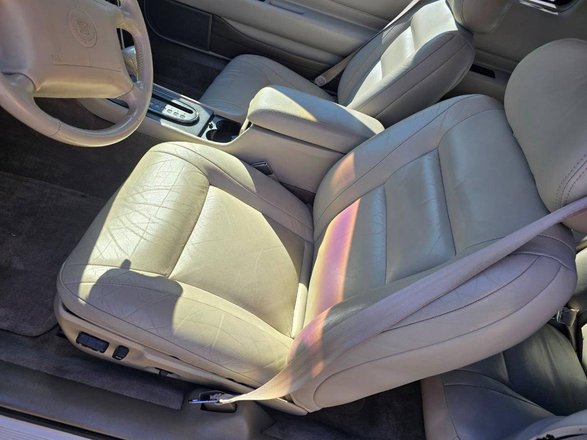 Cadillac-eldorado-1996-white-29