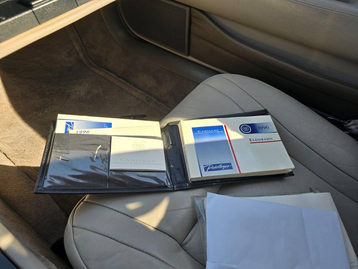 Cadillac-eldorado-1996-white-70