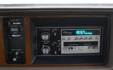 Cadillac-eldorado-base-1991-custom-8