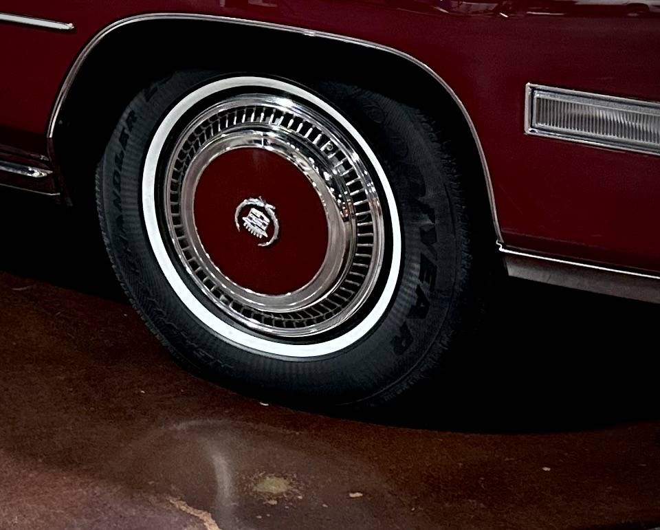 Cadillac-eldorado-convertible-1975-5