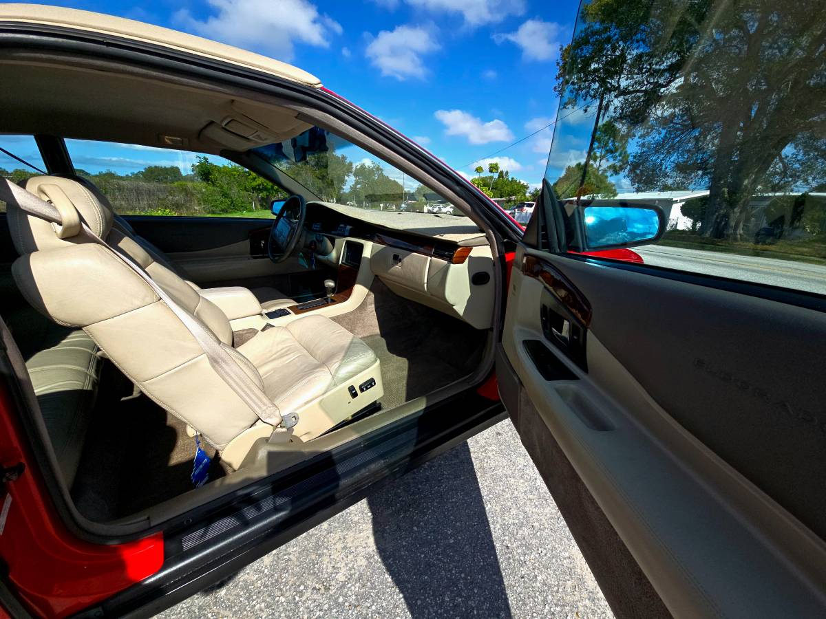 Cadillac-eldorado-touring-1992-12