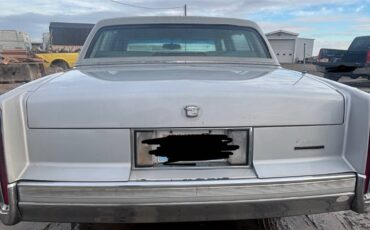 Cadillac-fleetwood-1990-silver-7