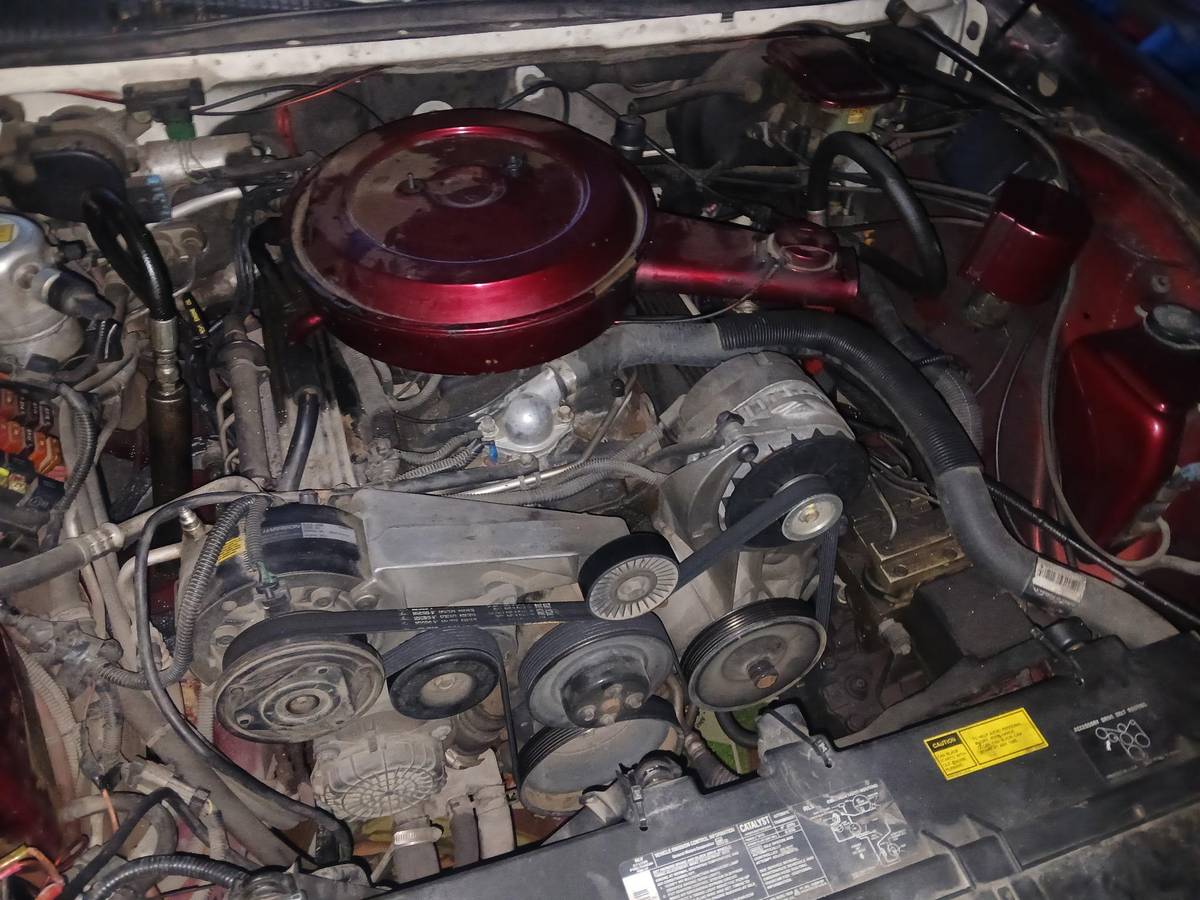 Cadillac-fleetwood-1993-15