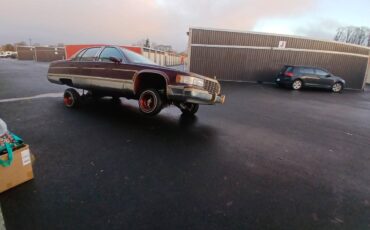 Cadillac-fleetwood-1993-2