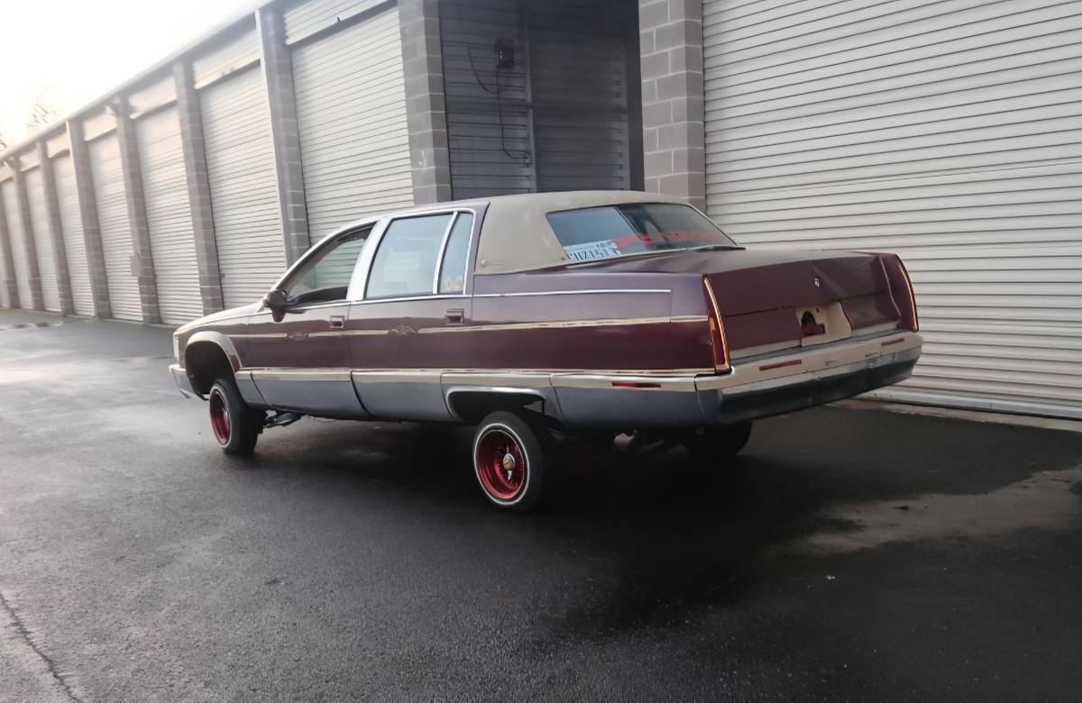 Cadillac-fleetwood-1993-7