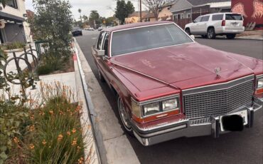 Cadillac-fleetwood-brougham-1988-red-2