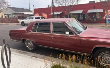 Cadillac-fleetwood-brougham-1988-red-6