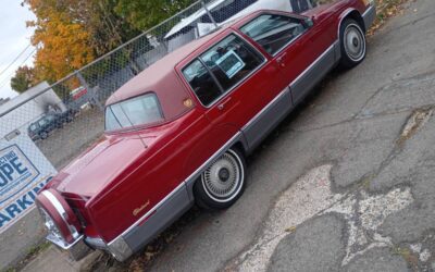 Cadillac fleetwood brougham 1990