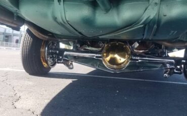 Cadillac-fleetwood-brougham-1995-custom-4