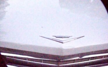 Cadillac-sedan-deville-1962-white-16