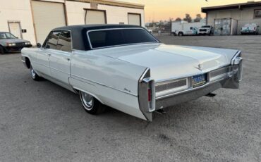 Cadillac-sedan-deville-1965-2