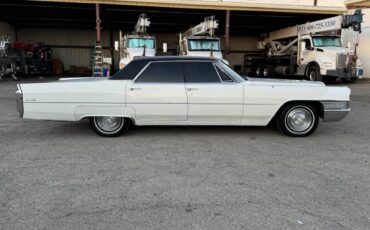 Cadillac-sedan-deville-1965