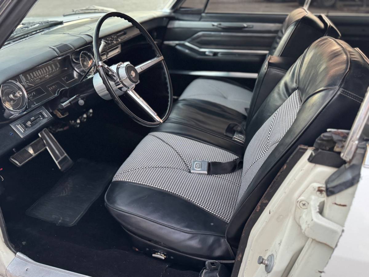 Cadillac-sedan-deville-1965-6