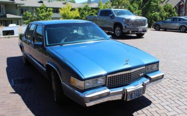 Cadillac-sedan-deville-1990-blue-5