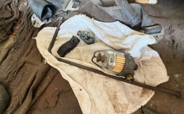 Cadillac-series-62-1963-white-4