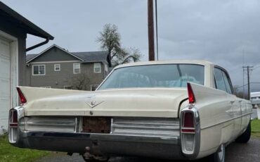 Cadillac-series-62-1963-white-6