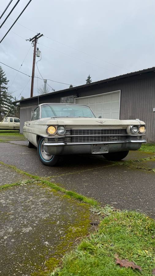Cadillac-series-62-1963-white-8