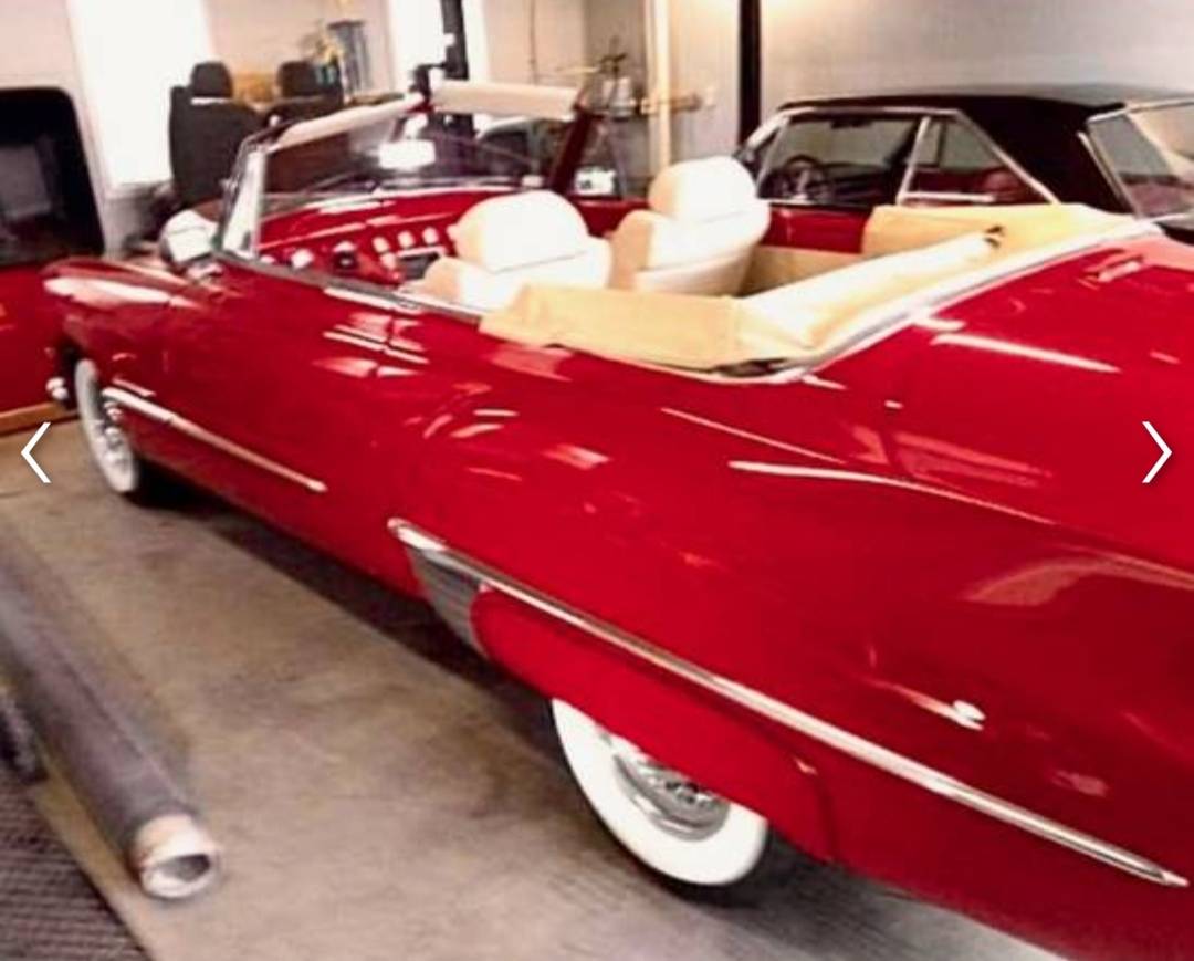 Cadillac-series-62-convertible-1948-red-14