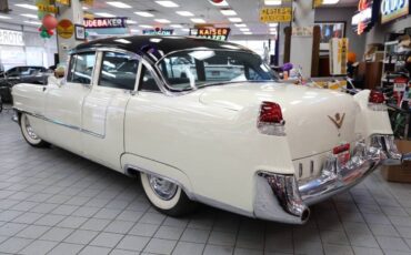 Cadillac-series-62-sedan-devill-1955-black-14