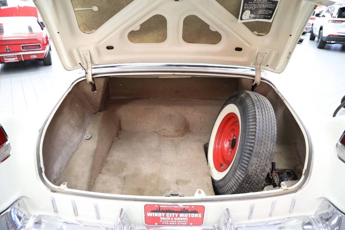 Cadillac-series-62-sedan-devill-1955-black-23