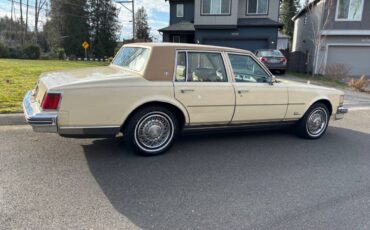 Cadillac-seville-1976-1