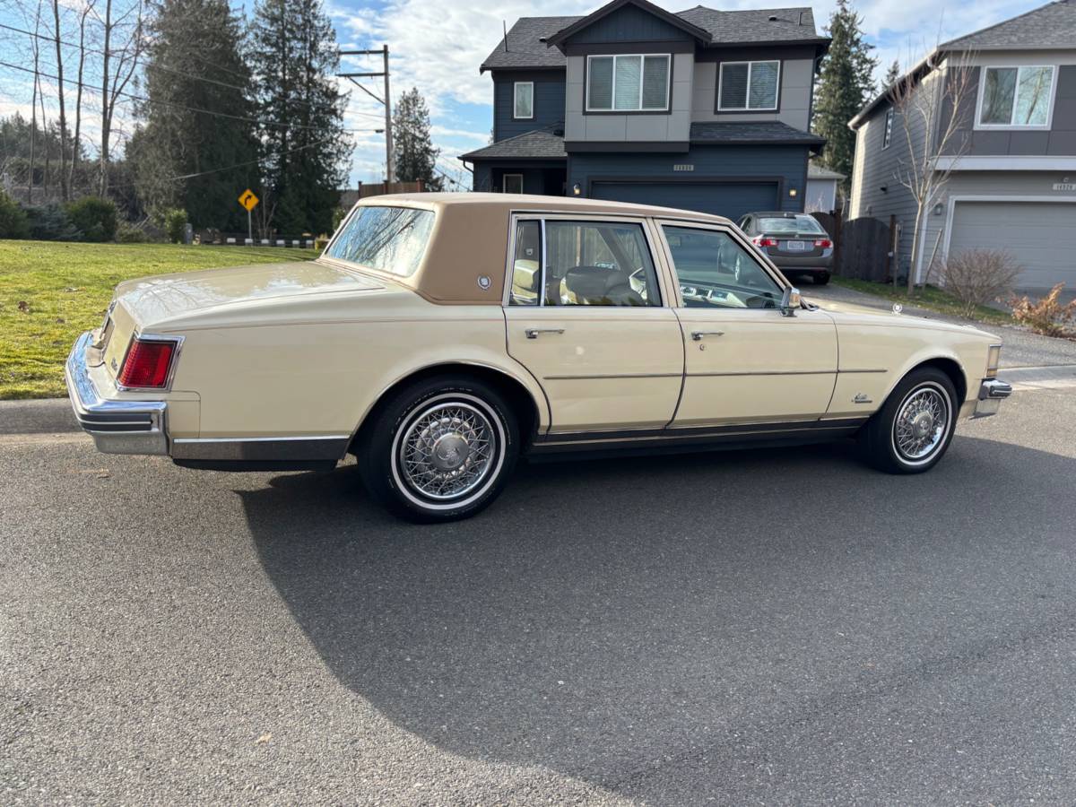 Cadillac-seville-1976-1