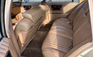Cadillac-seville-1976-6
