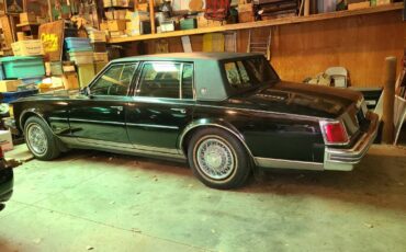 Cadillac-seville-1977-black