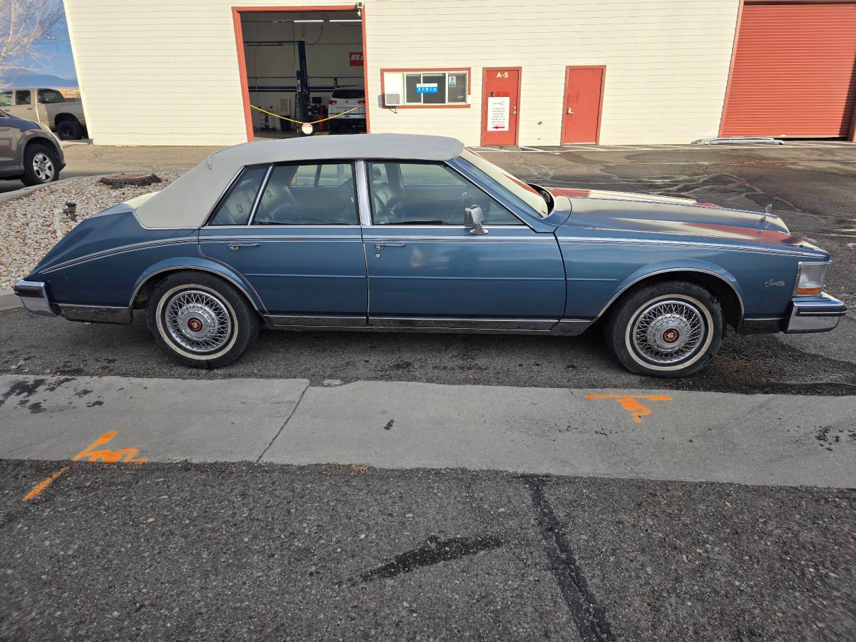 Cadillac-seville-1985-blue-1