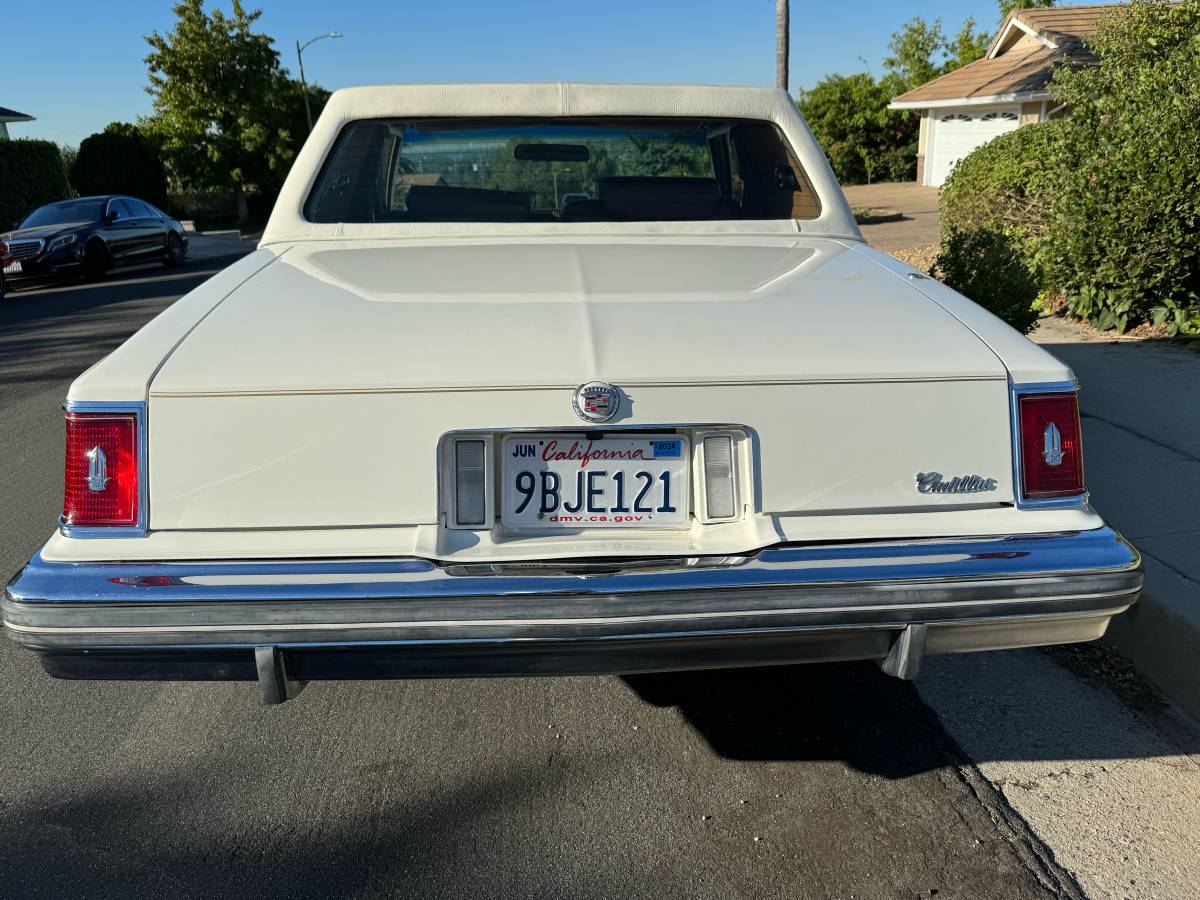 Cadillac-seville-opera-1979-1